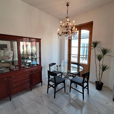 Apartamentos Almirante Hoyos Севілья Екстер'єр фото