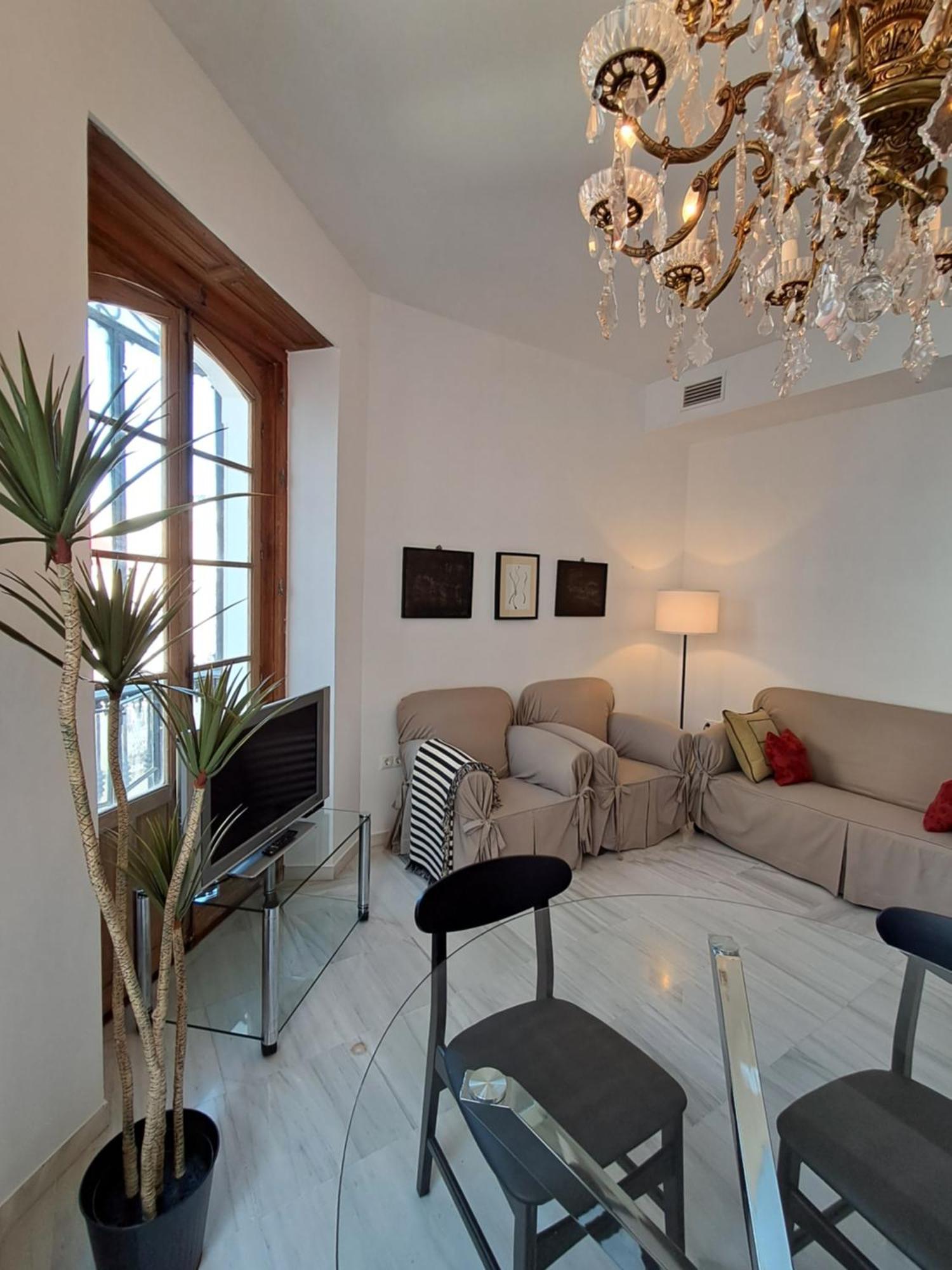 Apartamentos Almirante Hoyos Севілья Екстер'єр фото
